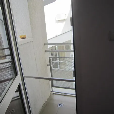 Elit 2 Apartment